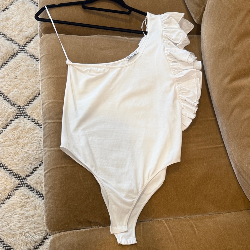 Zara White Ruffled Bodysuit